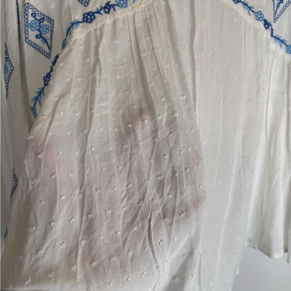 Solitaire NWT White Embroidered 3/4!Sleeve Top - Picture 5 of 6